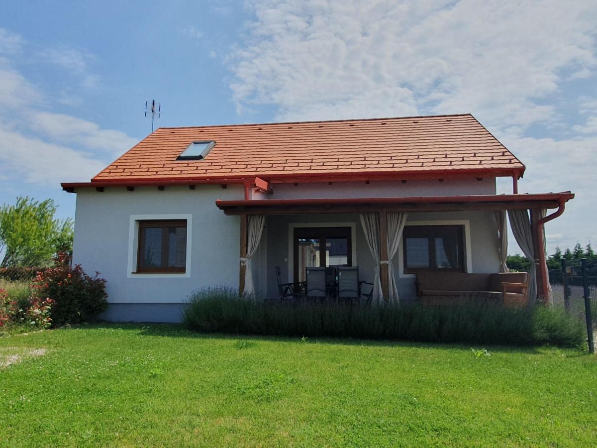 Árvalányhaj Vendégház Balatonakali Esterno foto